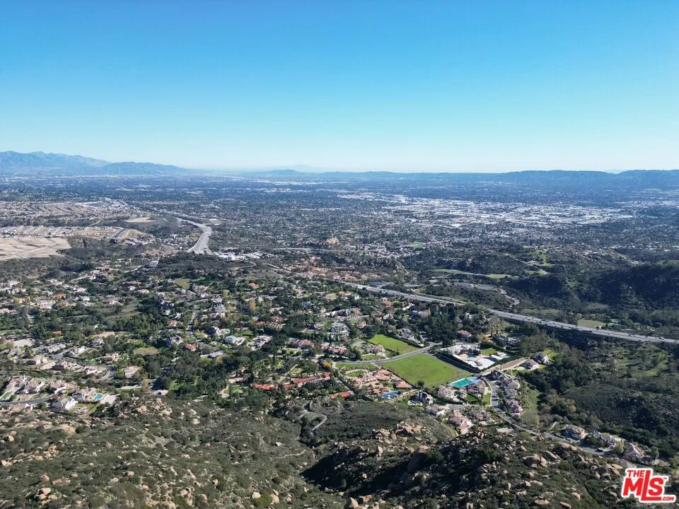 22655 La Quilla Drive Chatsworth, CA 91311