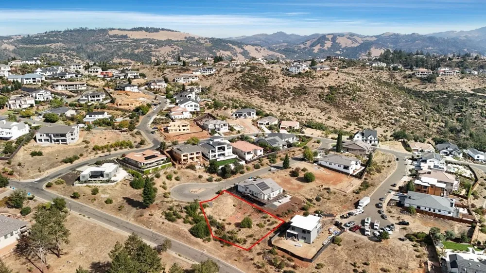 3742 Darlington Ct Santa Rosa, CA 95404