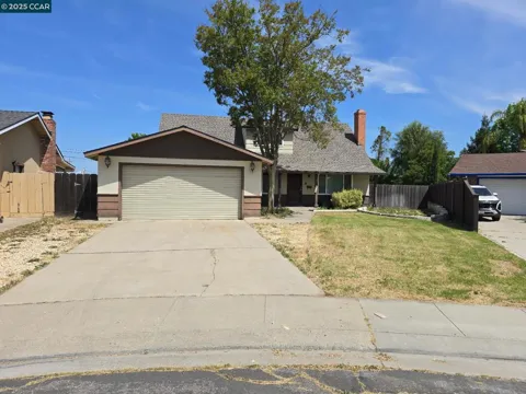 1015 Tenaya Ct