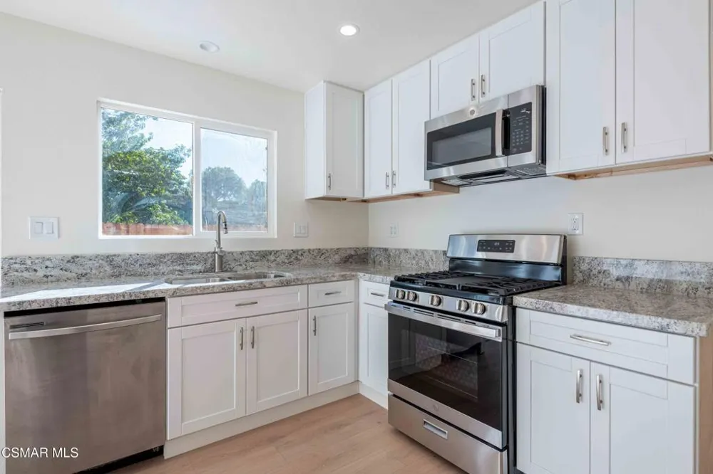 764 Brossard Drive Thousand Oaks, CA 91360