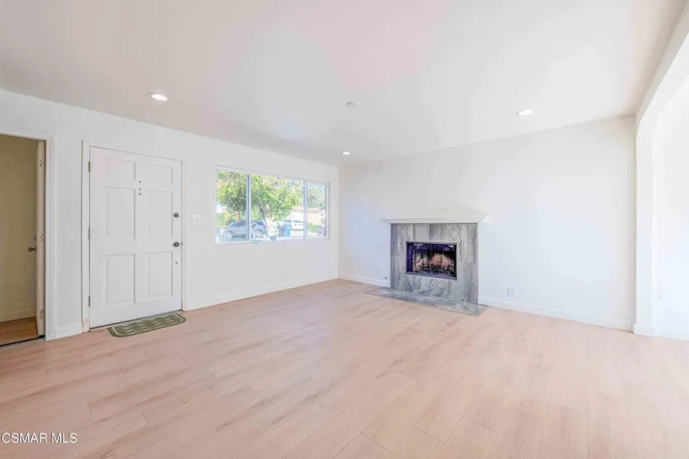764 Brossard Drive Thousand Oaks, CA 91360