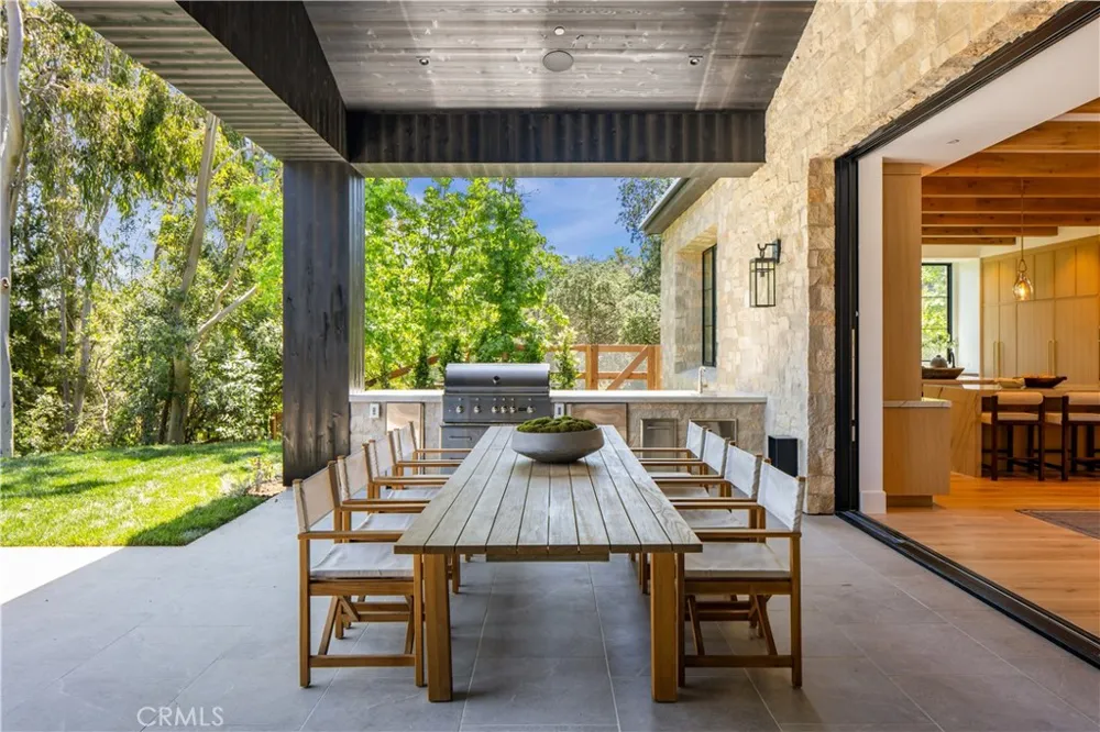 24341 ROLLING VIEW ROAD Hidden Hills, CA 91302