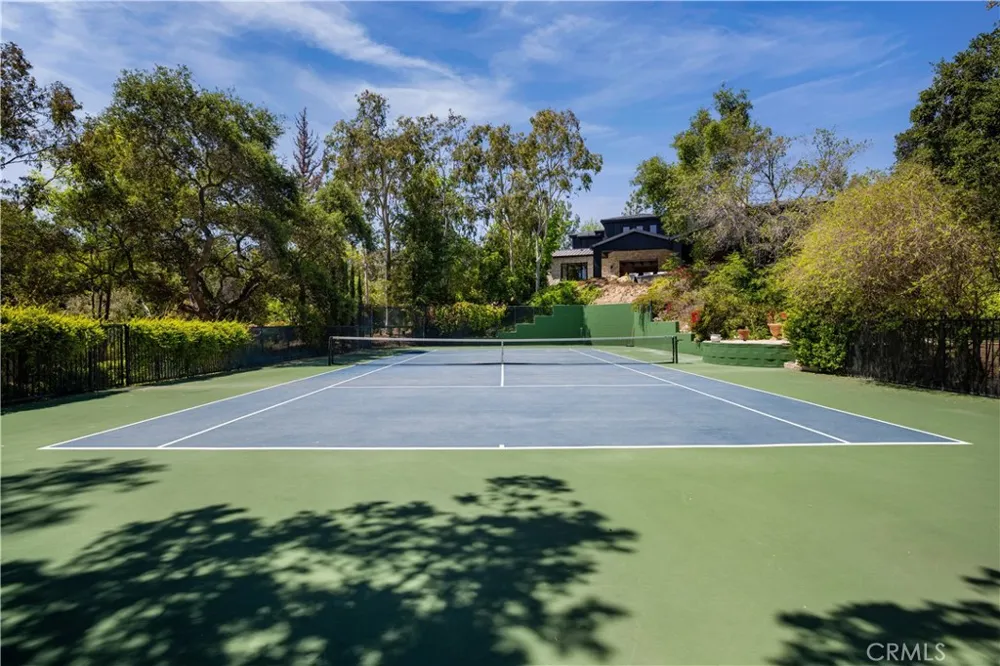 24341 ROLLING VIEW ROAD Hidden Hills, CA 91302