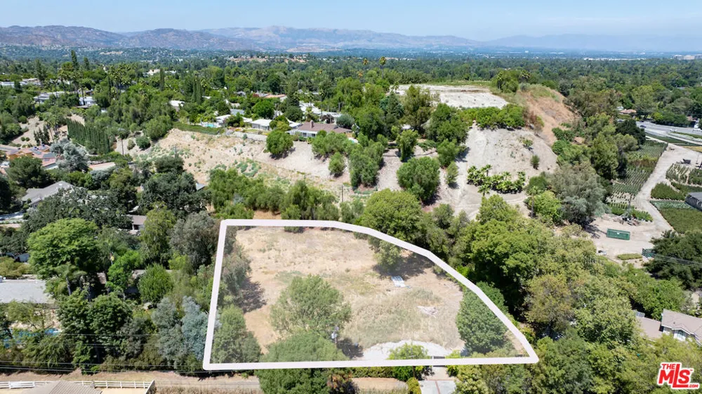 23621 Long Valley Road Hidden Hills, CA 91302