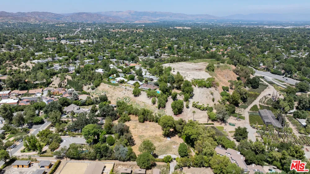 23621 Long Valley Road Hidden Hills, CA 91302