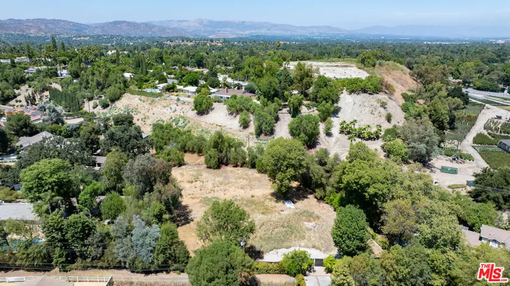 23621 Long Valley Road Hidden Hills, CA 91302