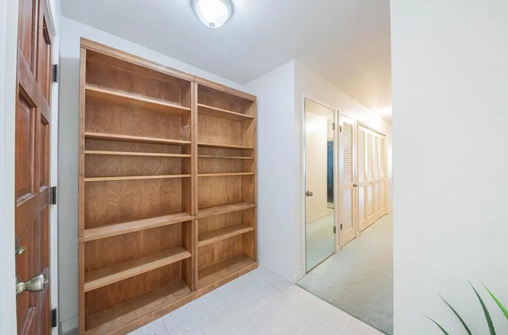 585 Hawthorne Street #103 Monterey, CA 93940