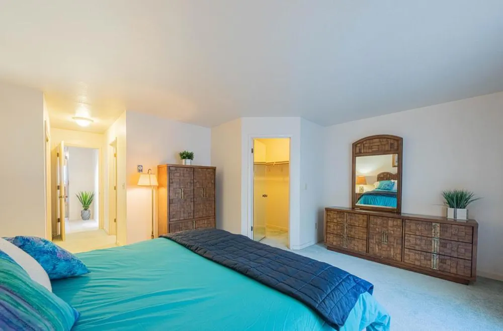 585 Hawthorne Street #103 Monterey, CA 93940