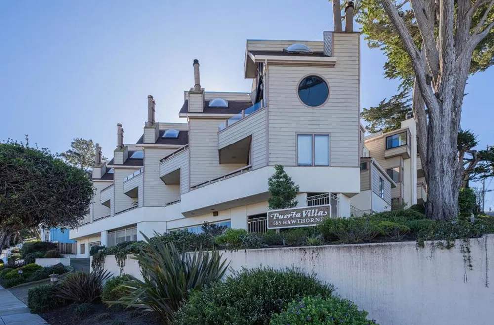 585 Hawthorne Street #103 Monterey, CA 93940