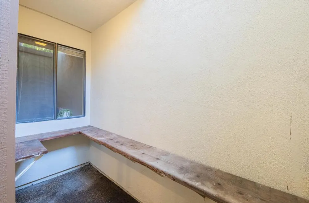 585 Hawthorne Street #103 Monterey, CA 93940