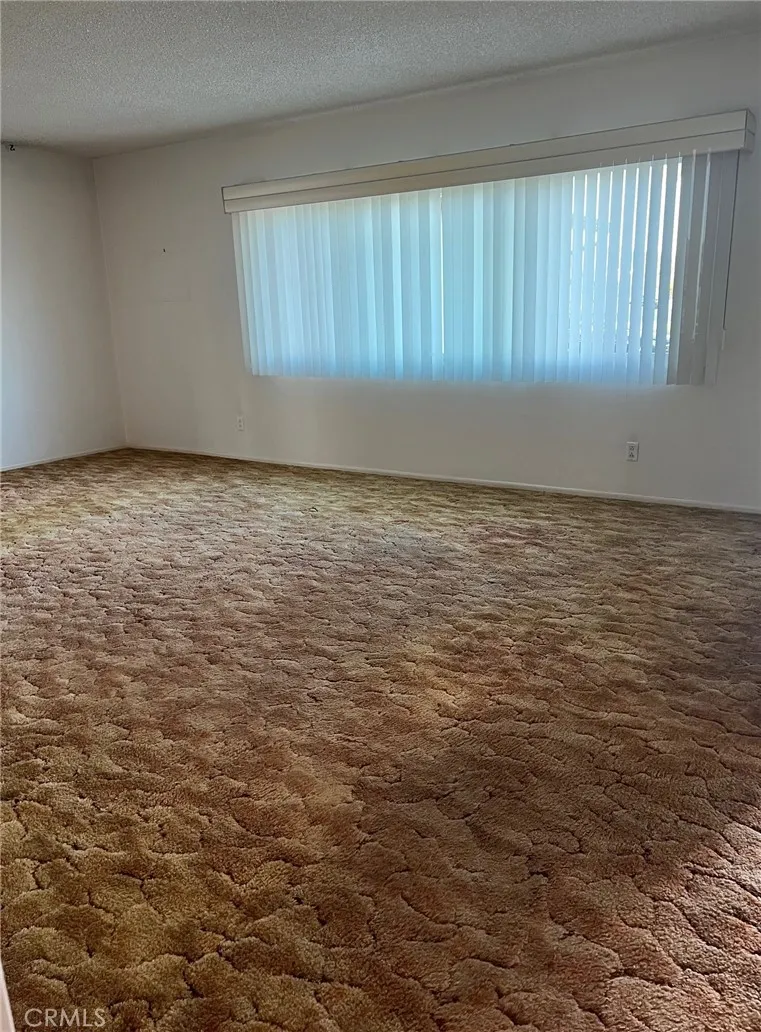 17375 Tullock Street Bloomington, CA 92316