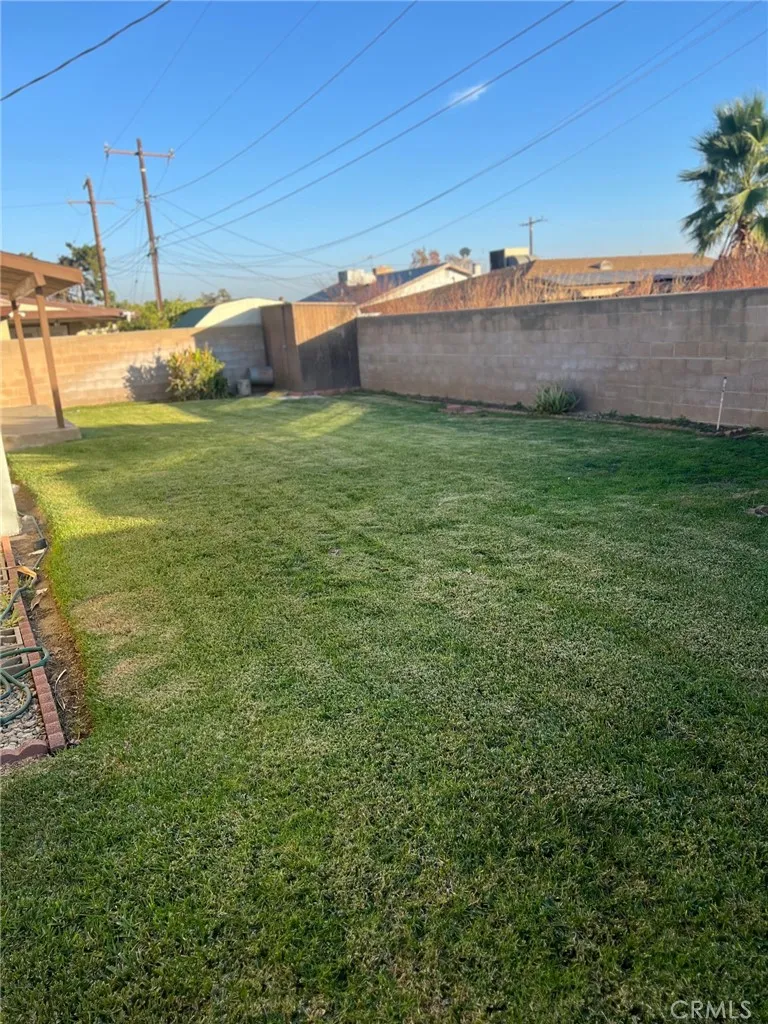 17375 Tullock Street Bloomington, CA 92316