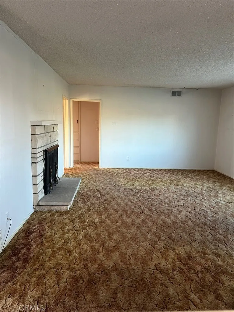 17375 Tullock Street Bloomington, CA 92316