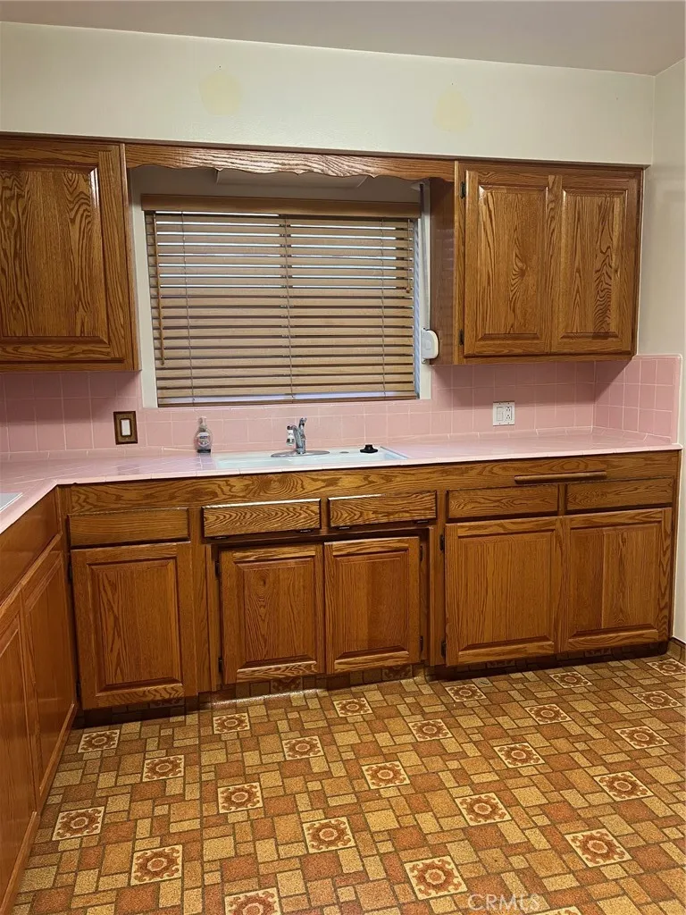 17375 Tullock Street Bloomington, CA 92316