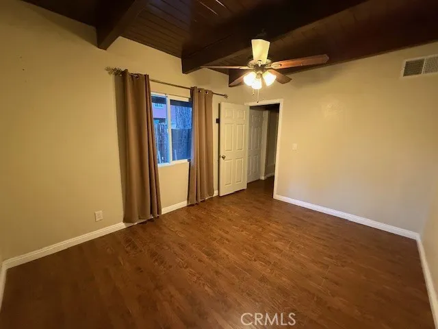 615 Ash Green Valley Lake, CA 92341