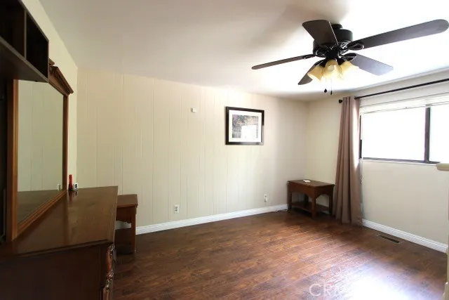 615 Ash Green Valley Lake, CA 92341