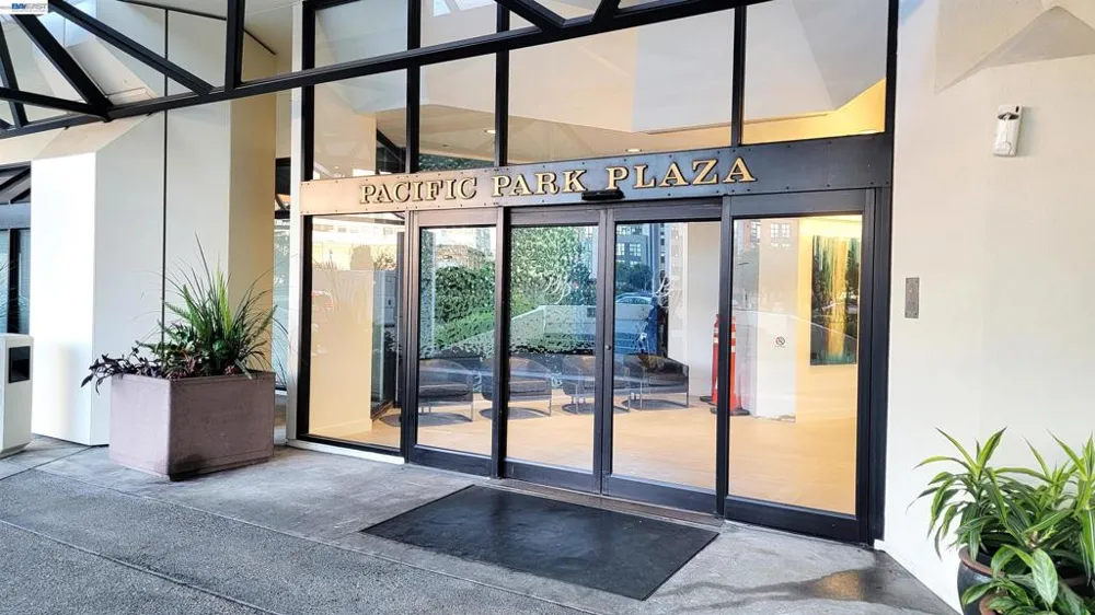 6363 Christie Ave #1915 Emeryville, CA 94608