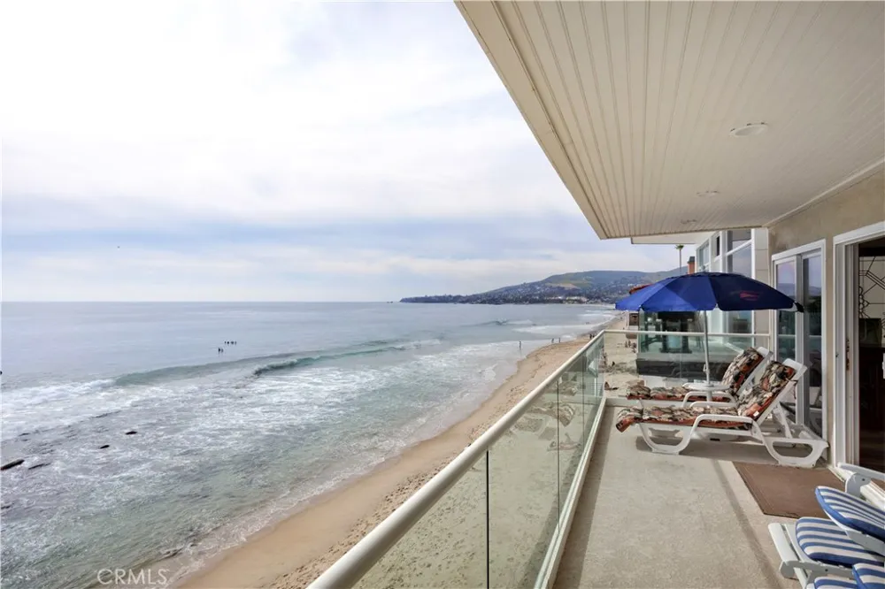 1249 Ocean Front #C Laguna Beach, CA 92651