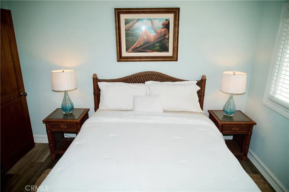 1249 Ocean Front #C Laguna Beach, CA 92651