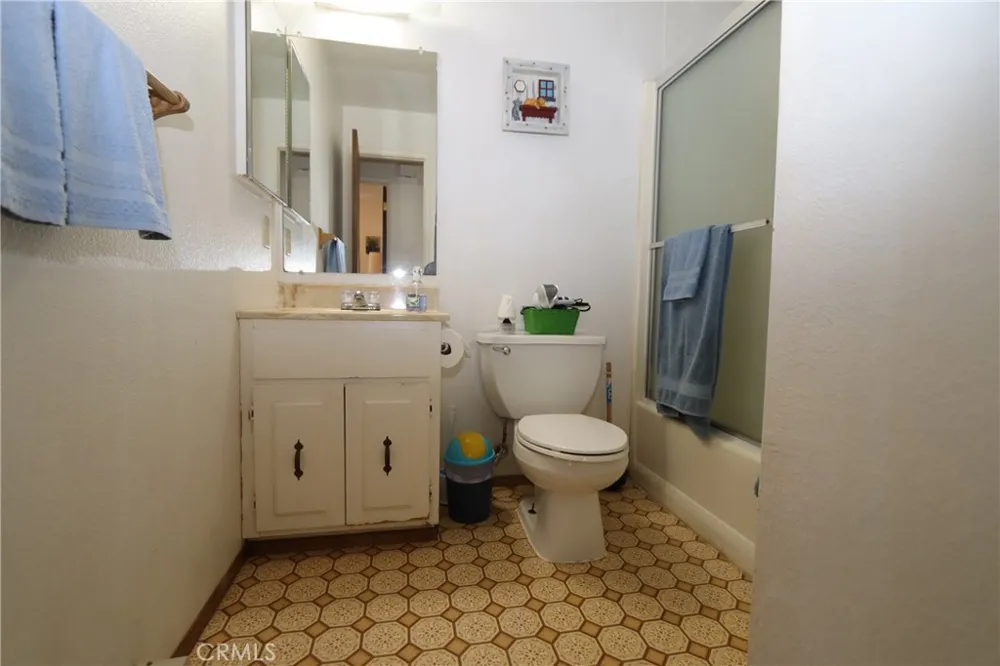 13418 Marina Village Clearlake Oaks, CA 95423
