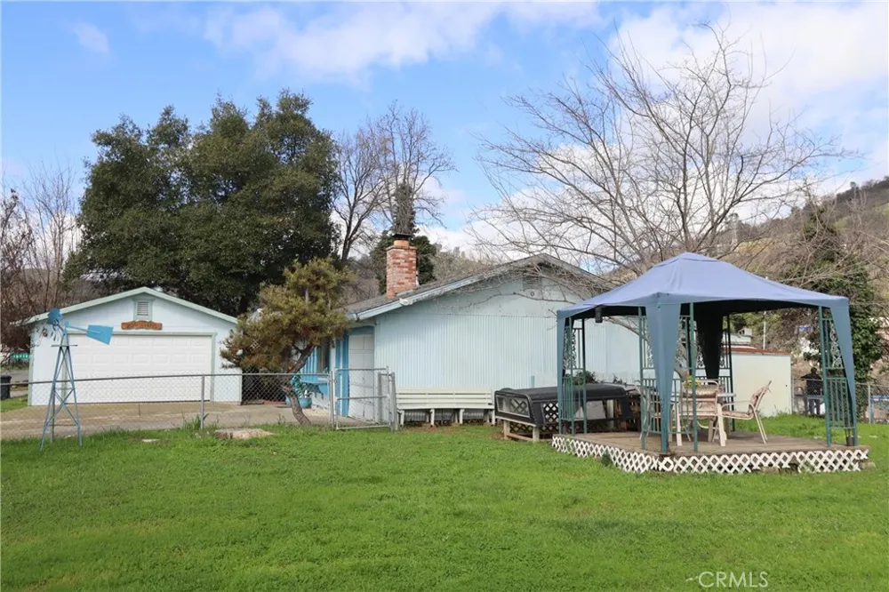 13418 Marina Village Clearlake Oaks, CA 95423