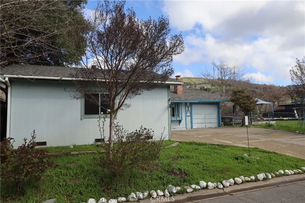 13418 Marina Village Clearlake Oaks, CA 95423
