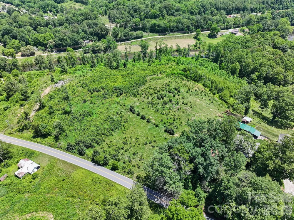 347 Richland Creek Road Clyde, NC 28721