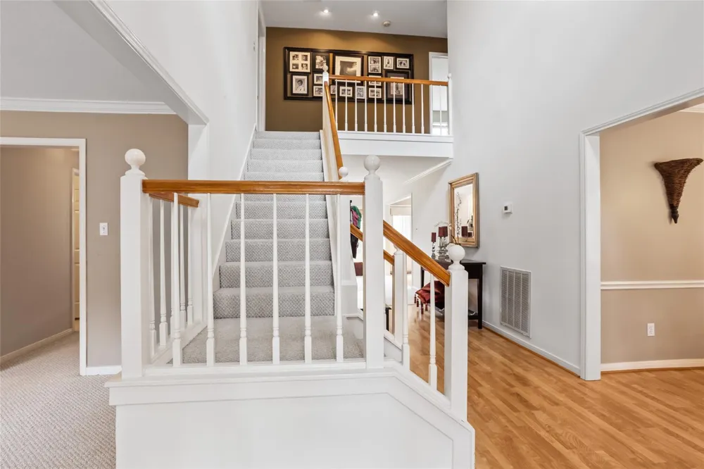 2005 Crescent Shore Drive League City, TX 77573