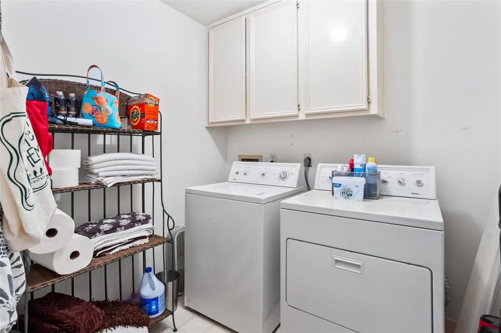 2005 Crescent Shore Drive League City, TX 77573