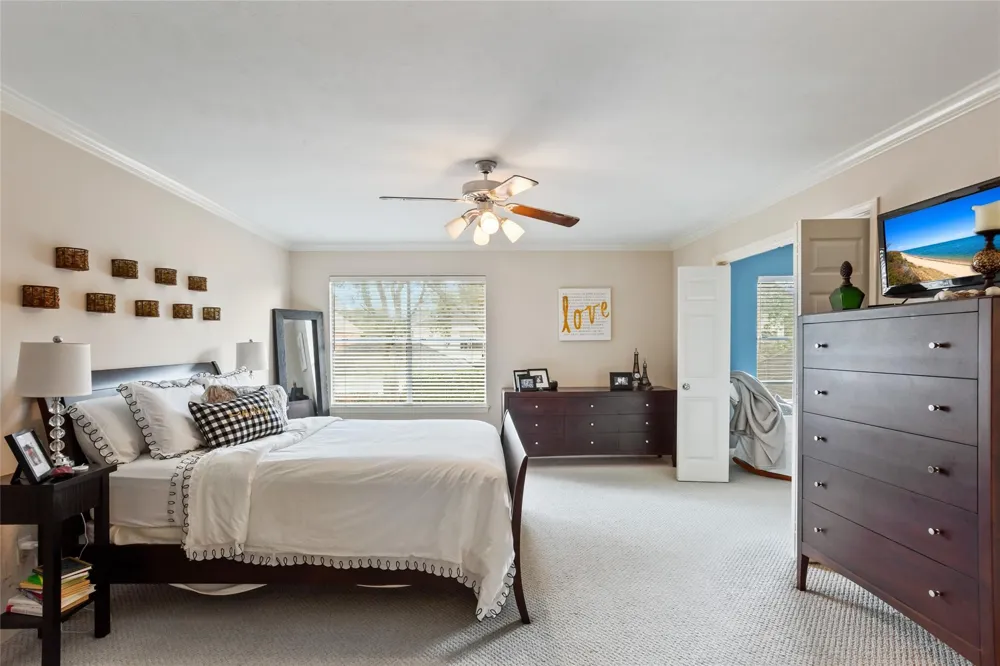 2005 Crescent Shore Drive League City, TX 77573