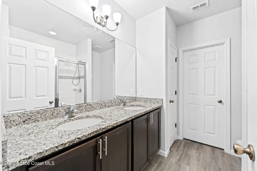 1415 Lara Circle #106 Rockledge, FL 32955
