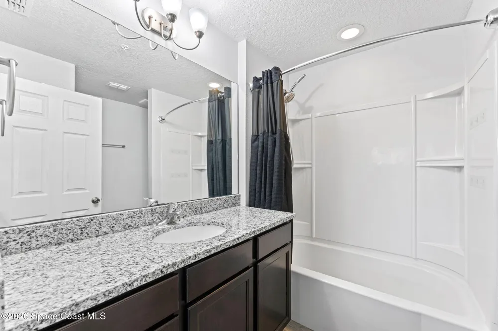 1415 Lara Circle #106 Rockledge, FL 32955