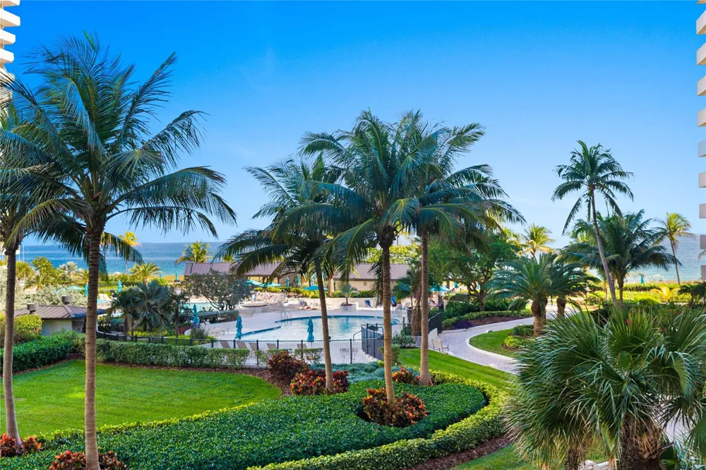 4900 Ocean Boulevard #412