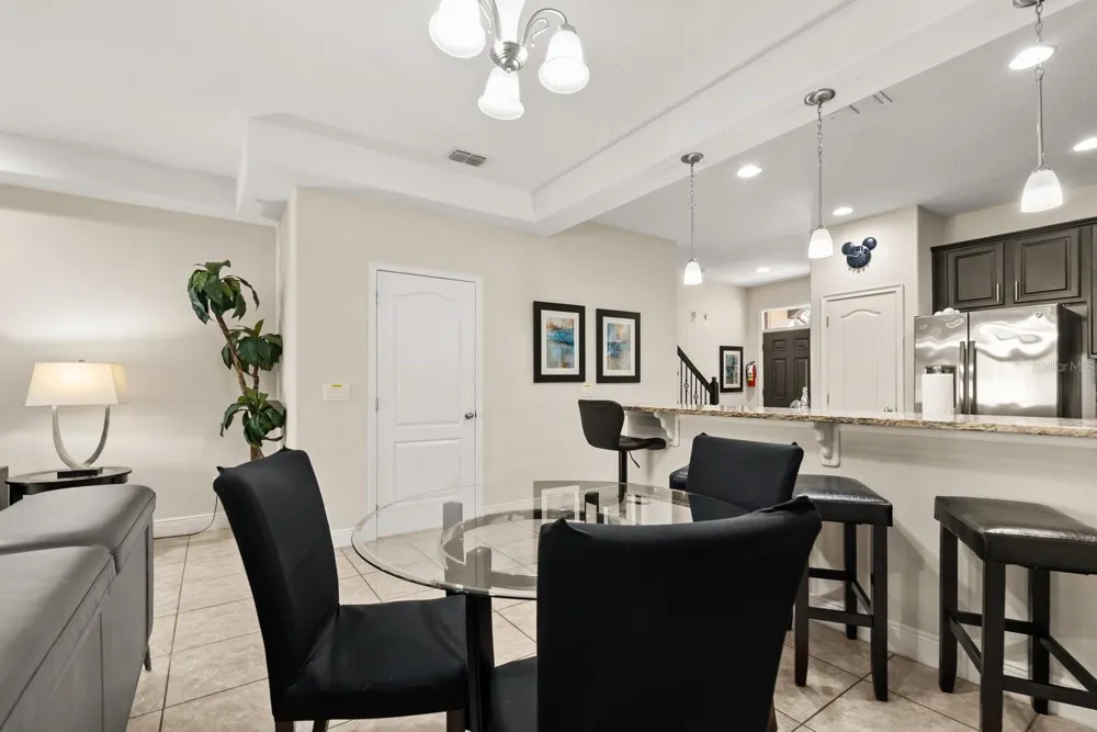 8193 ROSEVILLE BOULEVARD Davenport, FL 33896