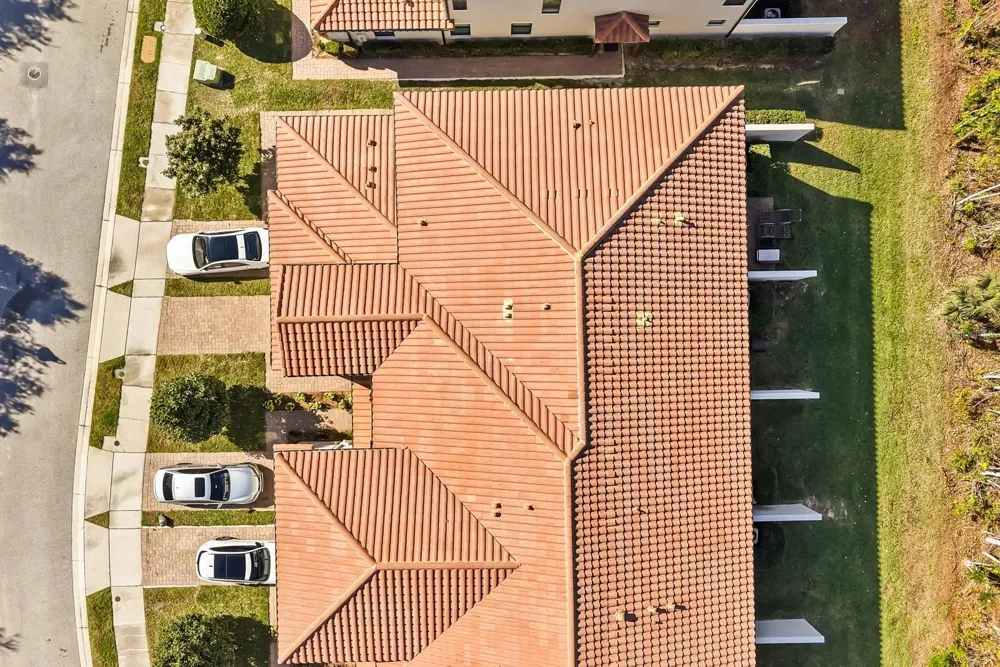 8193 ROSEVILLE BOULEVARD Davenport, FL 33896