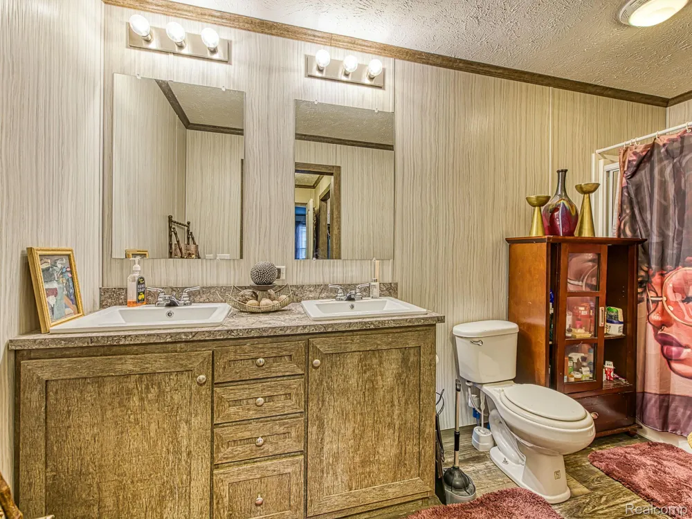 24161 Senate Drive Brownstown Charter Township, MI 48134