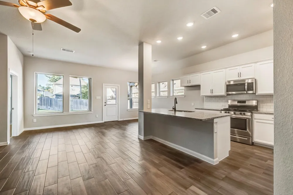 119 Winged Elm Court Willis, TX 77318