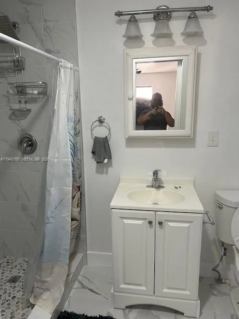 74 Pelican Ln Big Pine, FL 33043