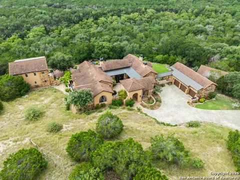 103 Castle Rock