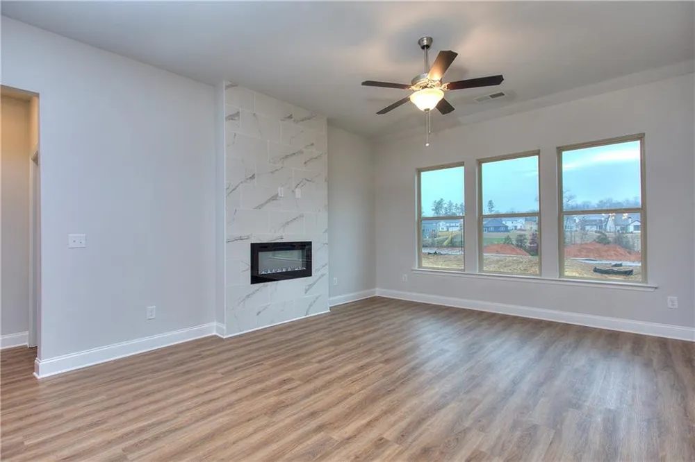 154 Classic Overlook Homer, GA 30547