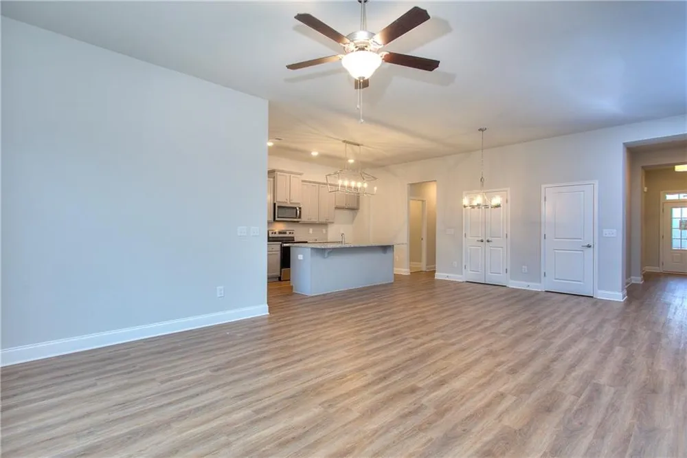 154 Classic Overlook Homer, GA 30547