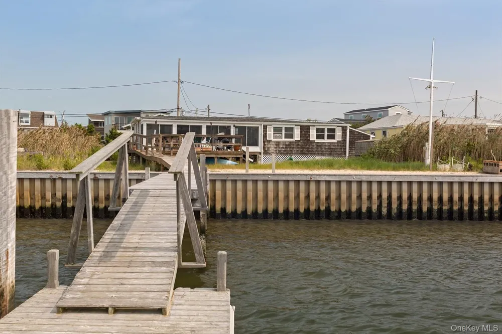 39 Point Road Westhampton Beach, NY 11978