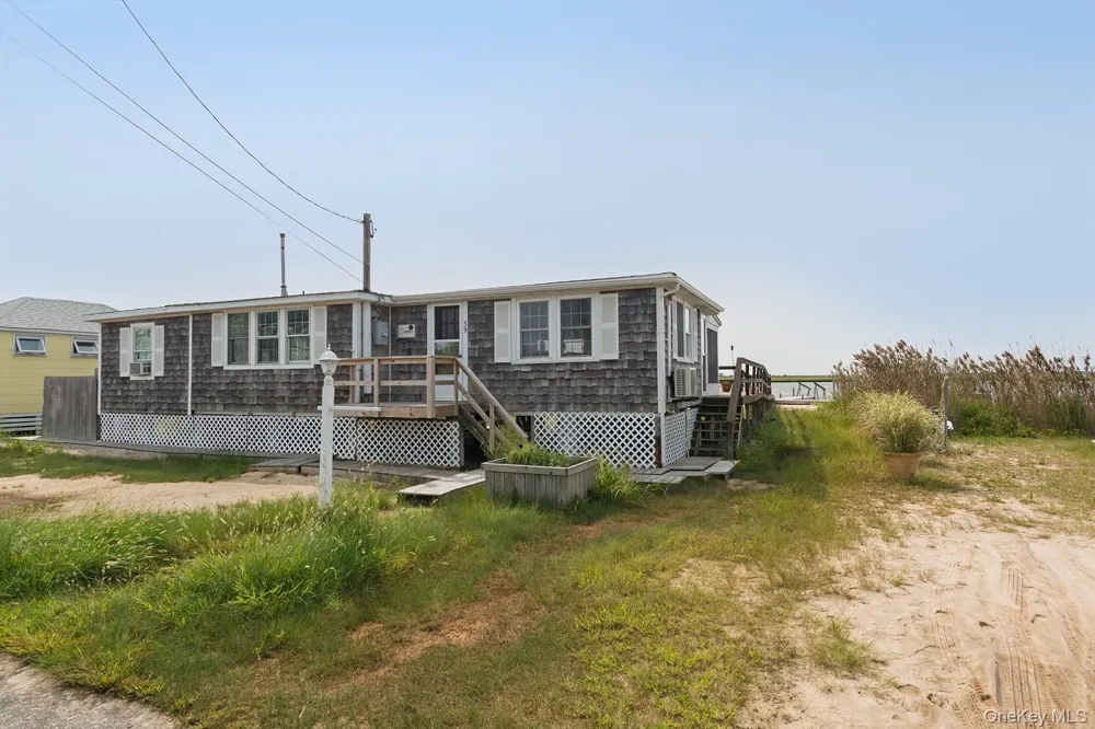 39 Point Road Westhampton Beach, NY 11978