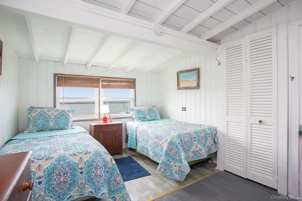 39 Point Road Westhampton Beach, NY 11978