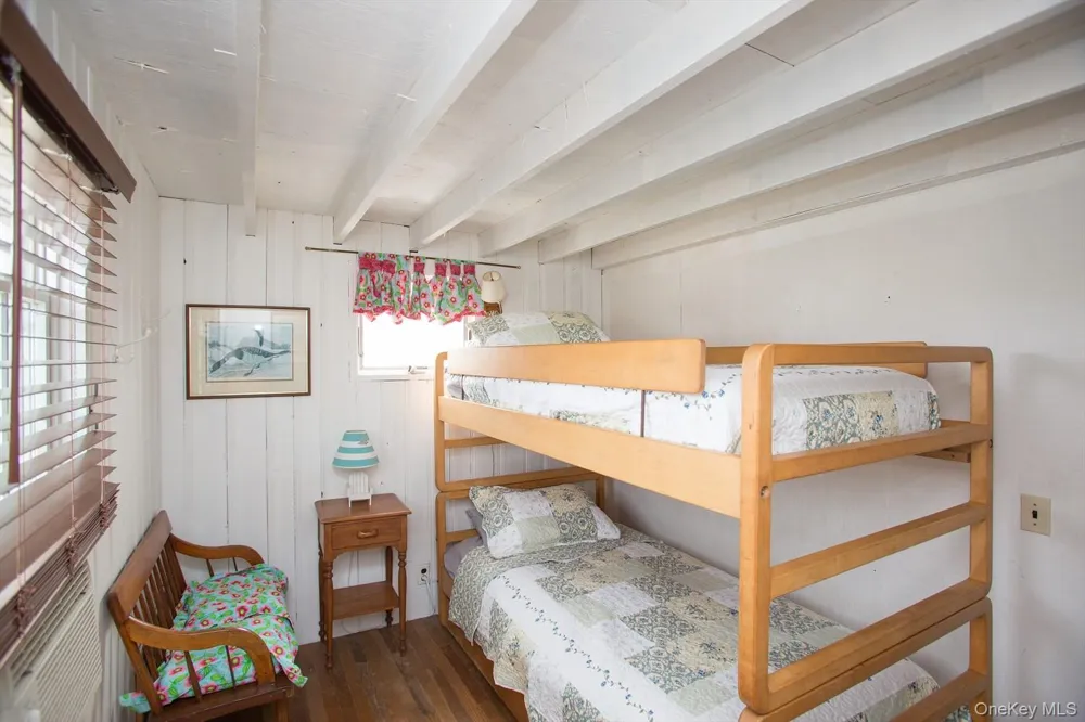 39 Point Road Westhampton Beach, NY 11978