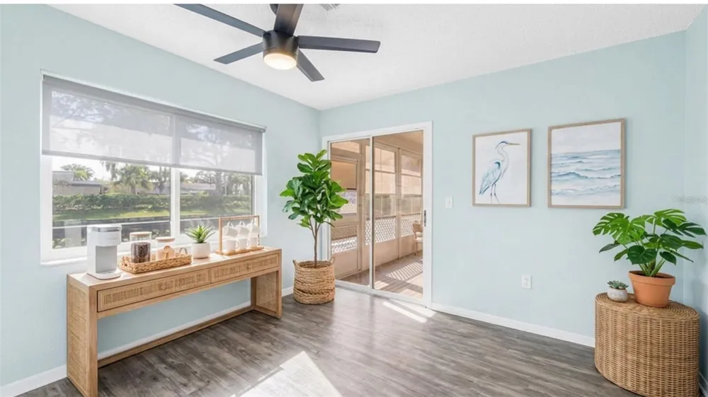 9049 ANTIGUA DRIVE Seminole, FL 33777
