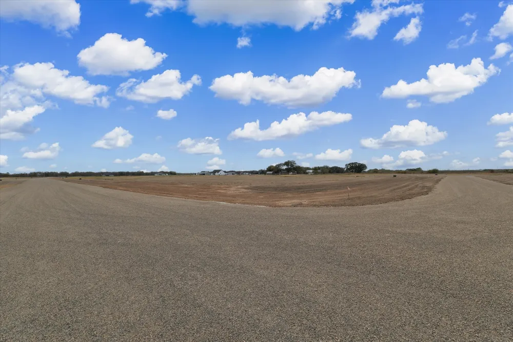 High Meadow Road Elm Mott, TX 76640