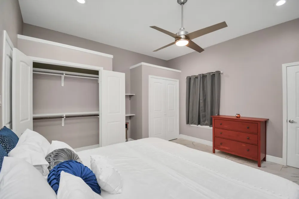 2705 S Fox Street Houston, TX 77003