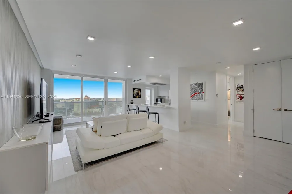 2715 Ocean Blvd #PH F