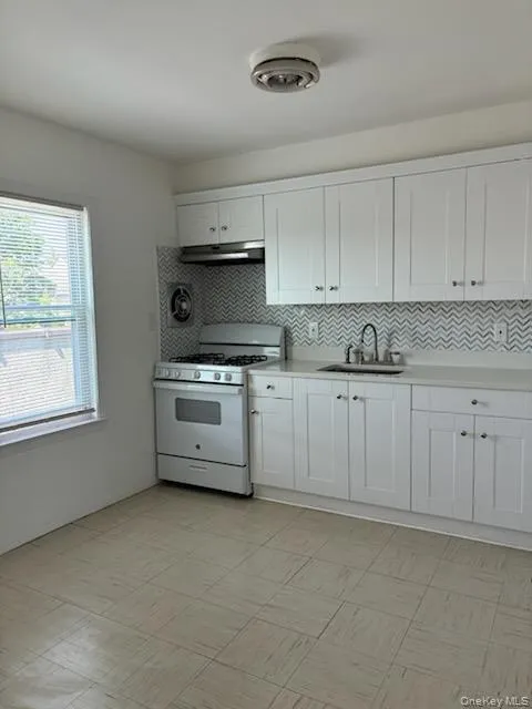 2235 Jericho Turnpike #Apt 2